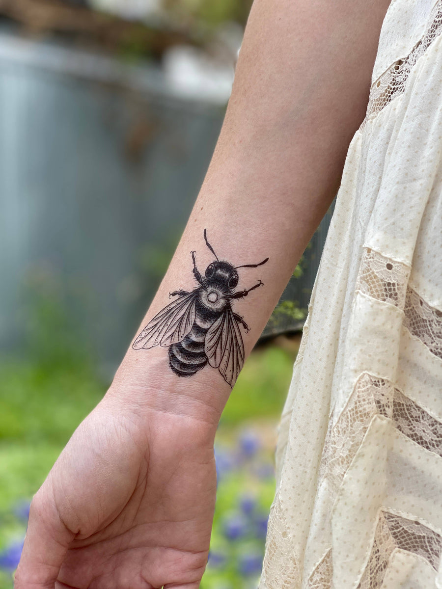 NatureTats - Big Bee Temporary Tattoo