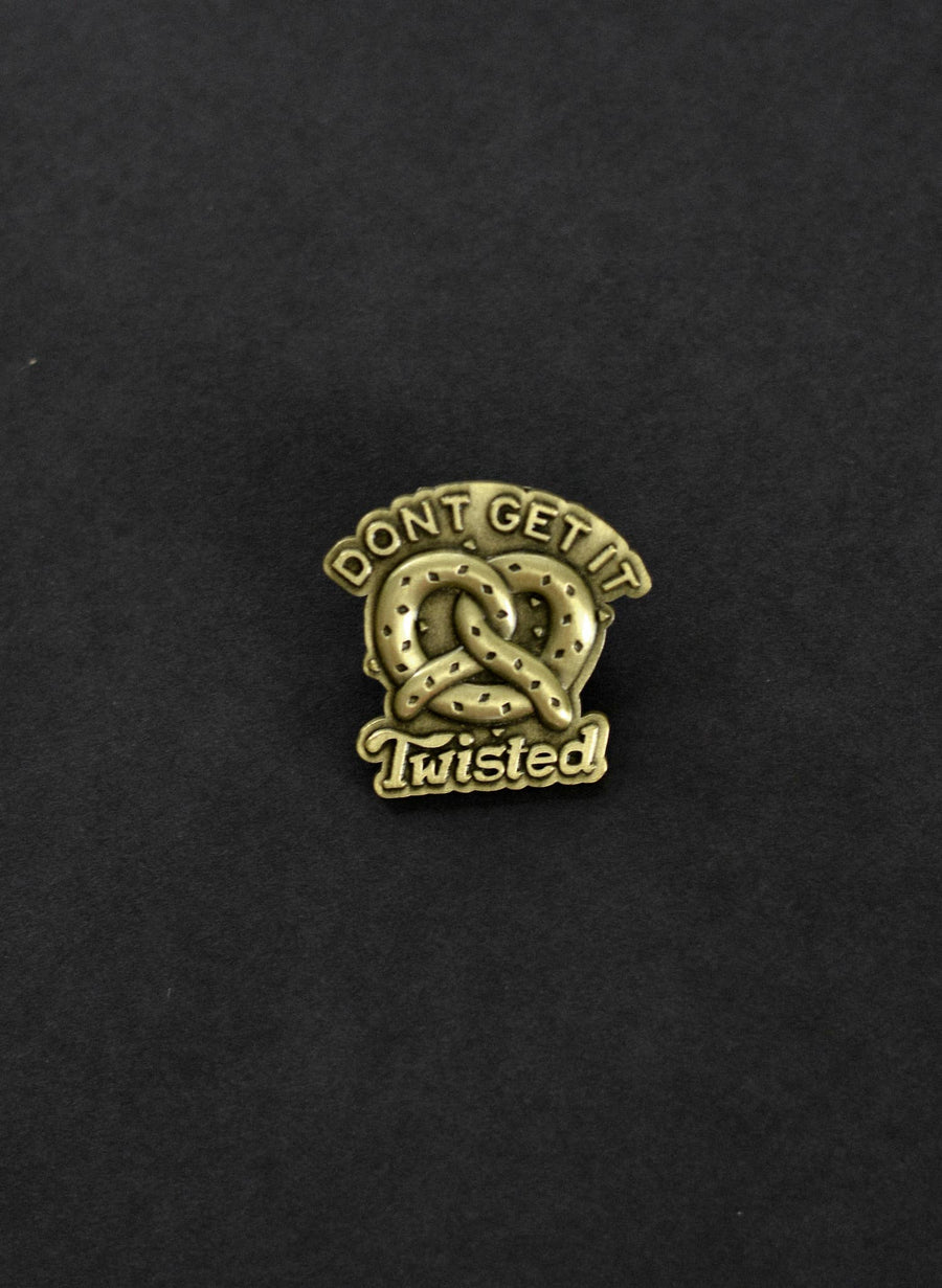 Pyknic - Don't Get It Twisted Pretzel Vintage Brass Brooch Pin